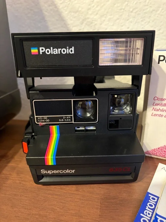 POLAROID | Supercolor 635CL Vintage Instant Camera - Picture 2 of 5